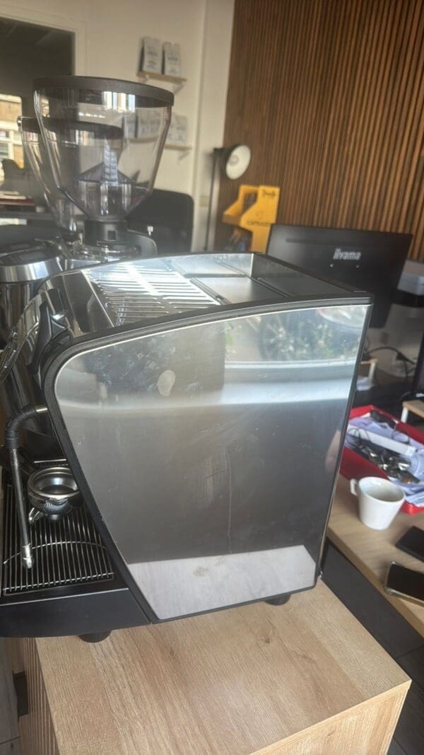 Nuova Simonelli Musica (Professional Rotary Pack) - Afbeelding 4